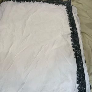 West elm linen king duvet cover with embroidered edges